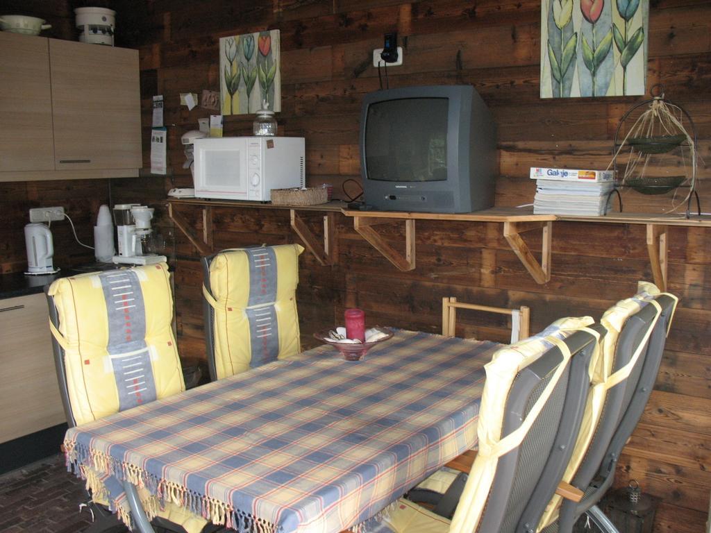 Altijd Zon Bed and Breakfast Oss Eksteriør billede